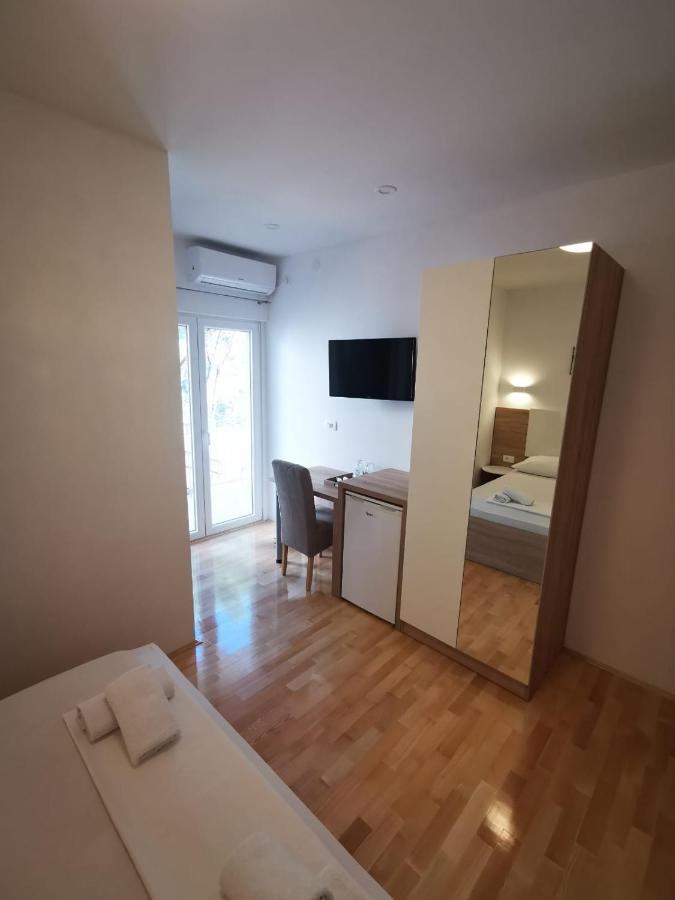 Apartments And Rooms Kod Mate Tribanj-Kruscica Zewnętrze zdjęcie