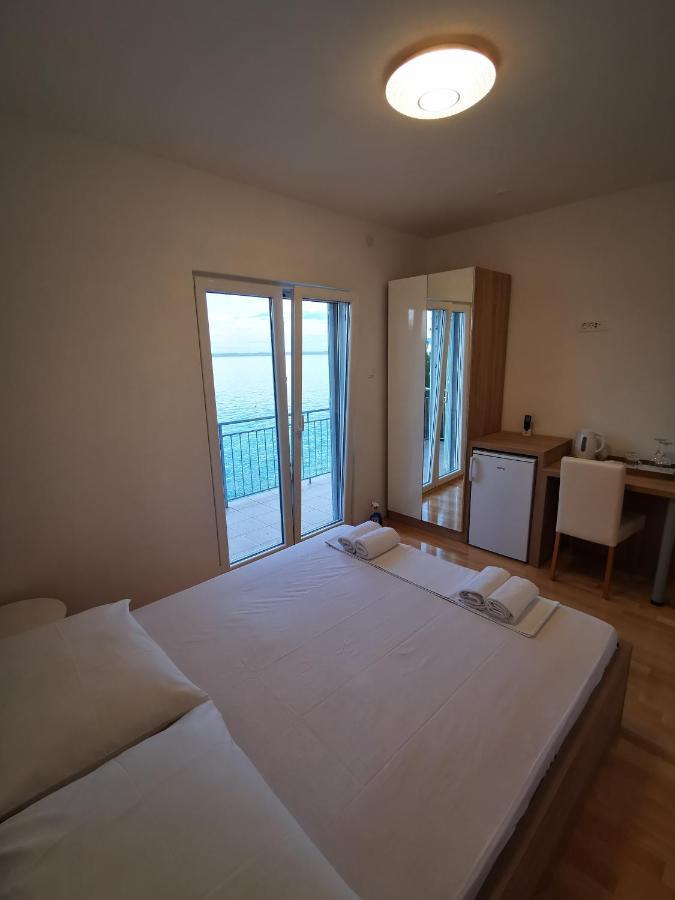 Apartments And Rooms Kod Mate Tribanj-Kruscica Zewnętrze zdjęcie