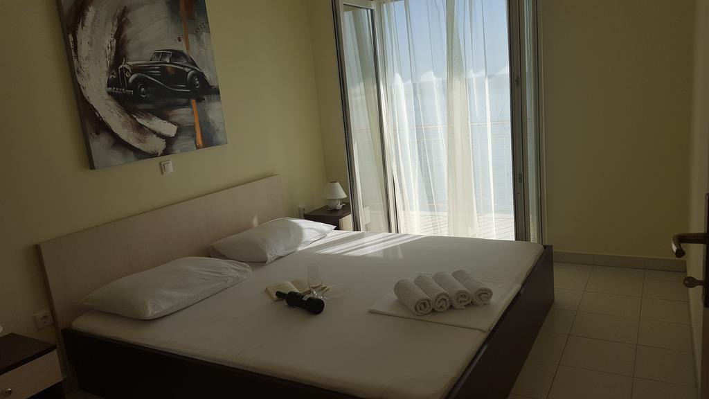 Apartments And Rooms Kod Mate Tribanj-Kruscica Zewnętrze zdjęcie